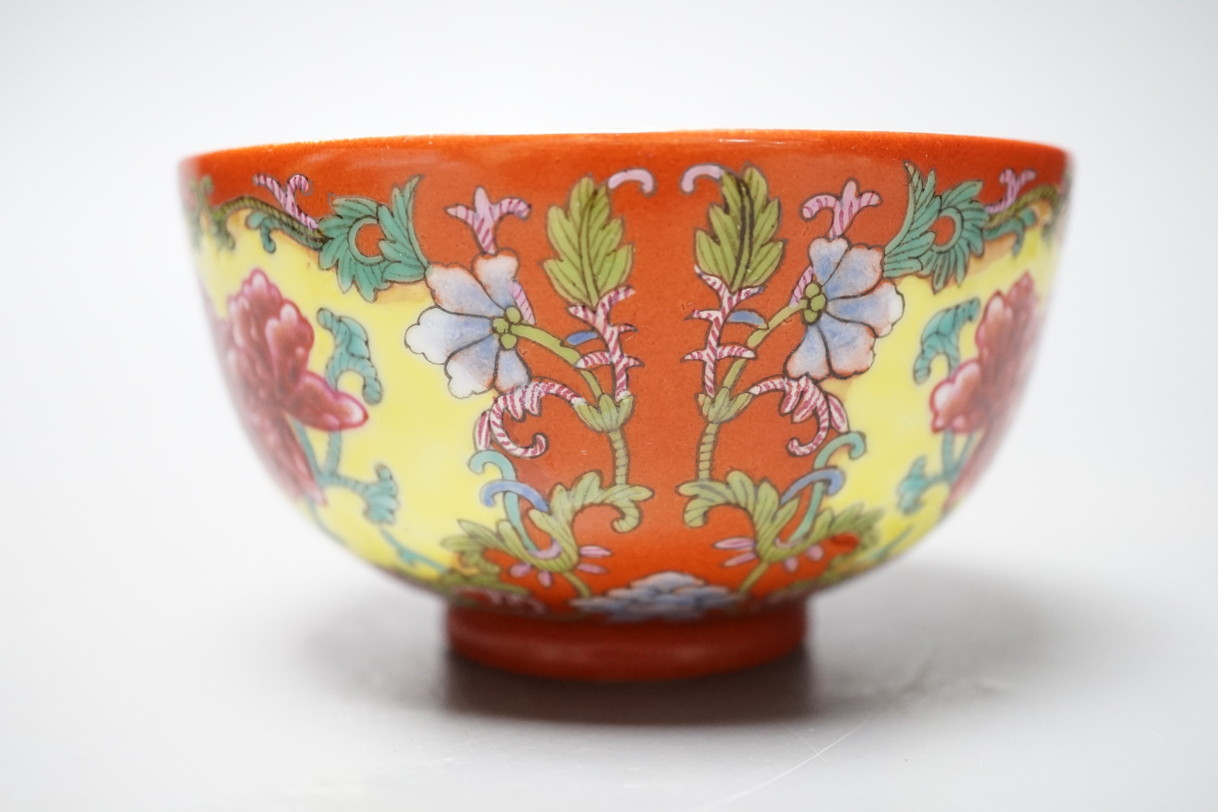 A Chinese famille rose coral ground bowl, 11cm diameter